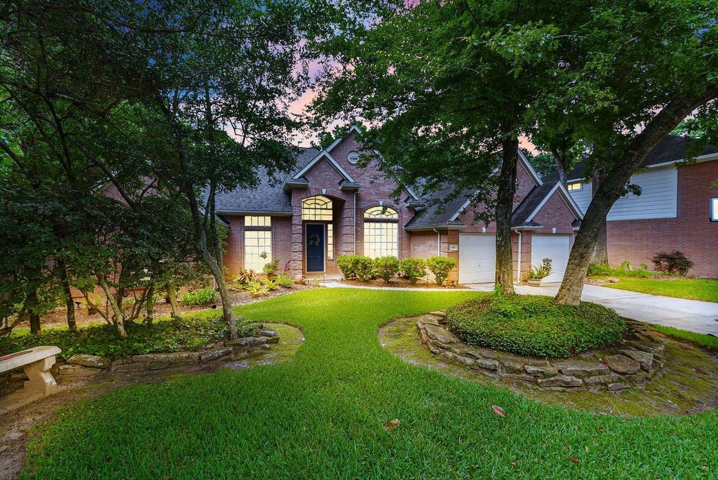 6303 Water Point Ct, Humble, TX 77346