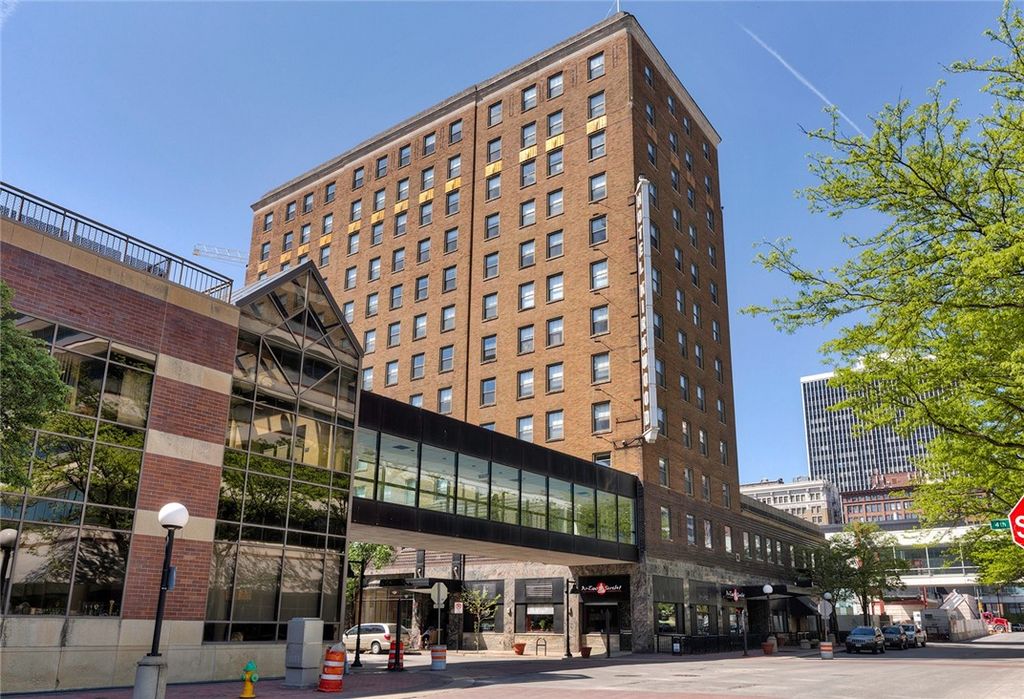 400 Walnut St #903, Des Moines, IA 50309 | MLS# 681496 | Trulia