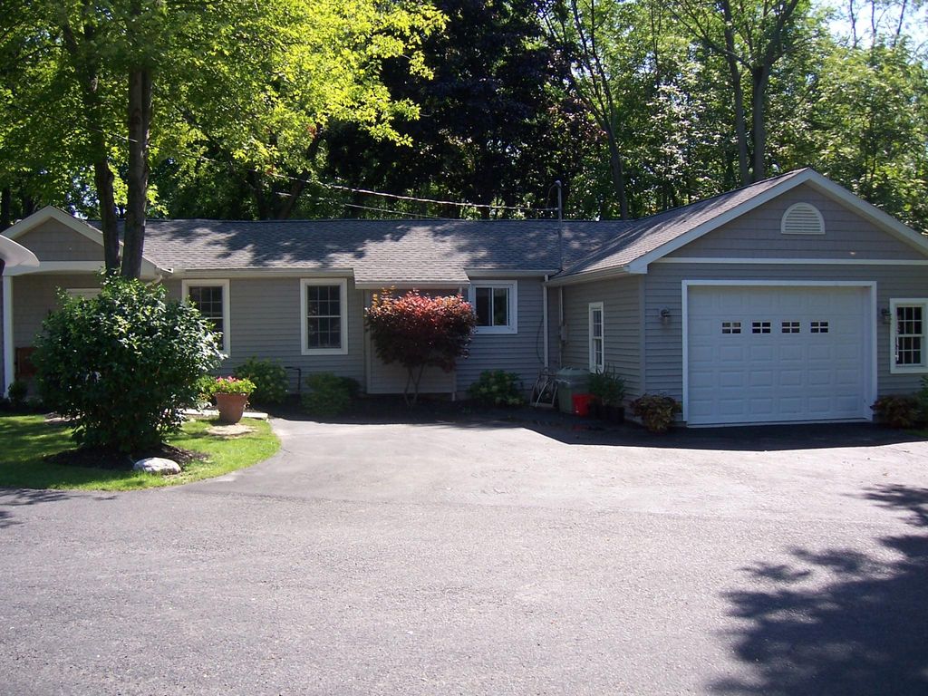3701 Nibawauka Bch, Canandaigua, NY 14424 Trulia