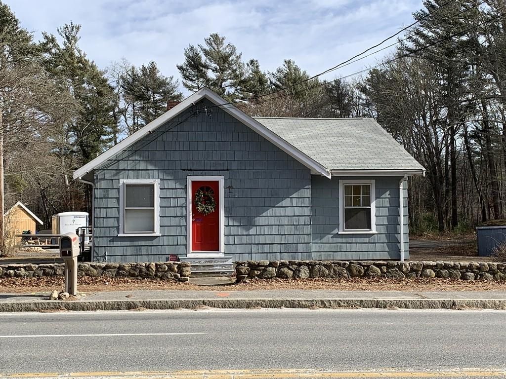 788 Mill St, Marion, MA 02738