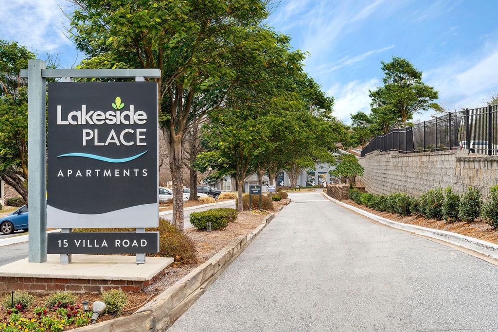 15 Villa Rd #243, Greenville, SC 29615