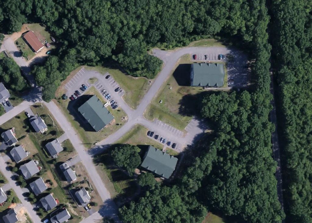 17 Norway Plains Road, Rochester, NH 03868