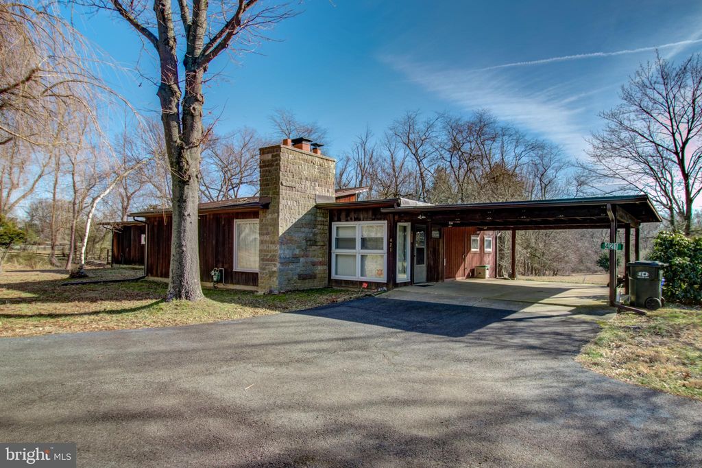 165 stagecoach rd, chestnuthill township, pa 165 stagecoach rd, chestnuthill township, pa