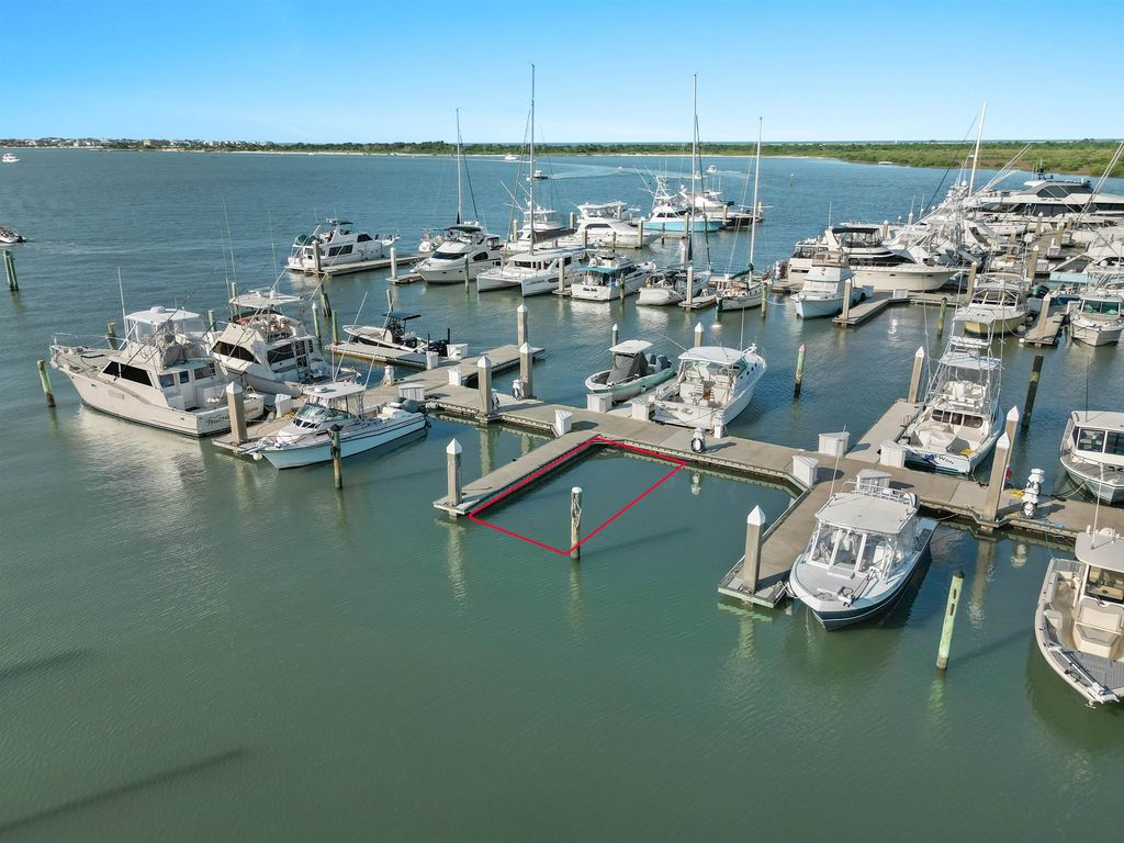 57 Comares Ave #A-9, Saint Augustine, FL 32080