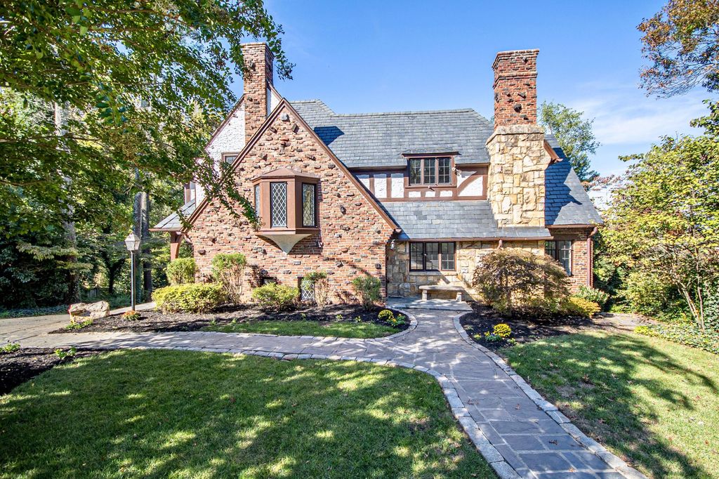2415 Nottingham Rd SE, Roanoke, VA 24014
