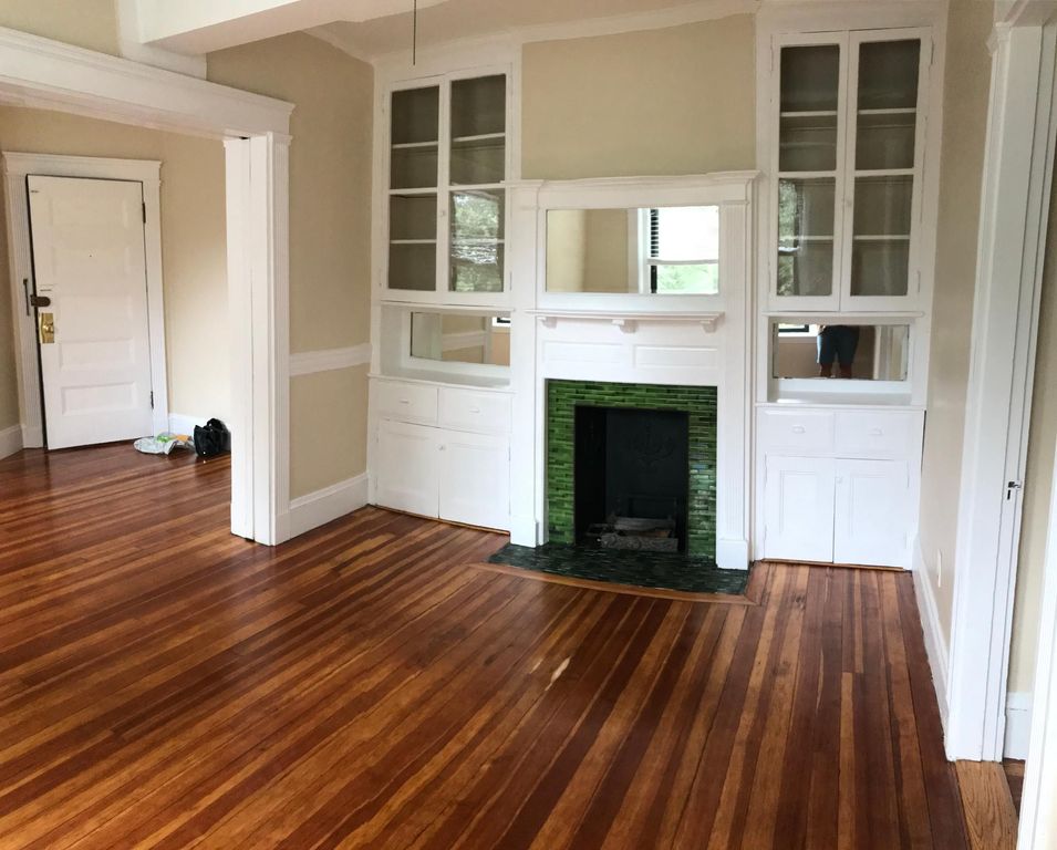 26 Linden Pl #4, Brookline, MA 02445