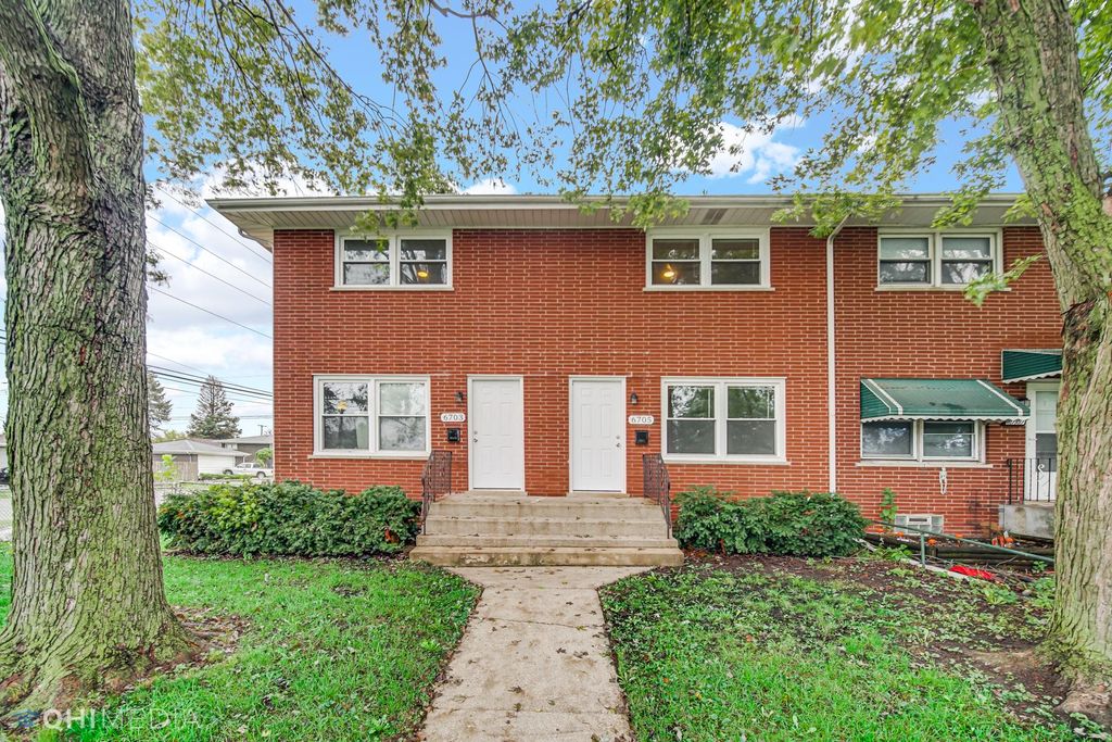 6705 Nebraska Ave, Hammond, IN 46323