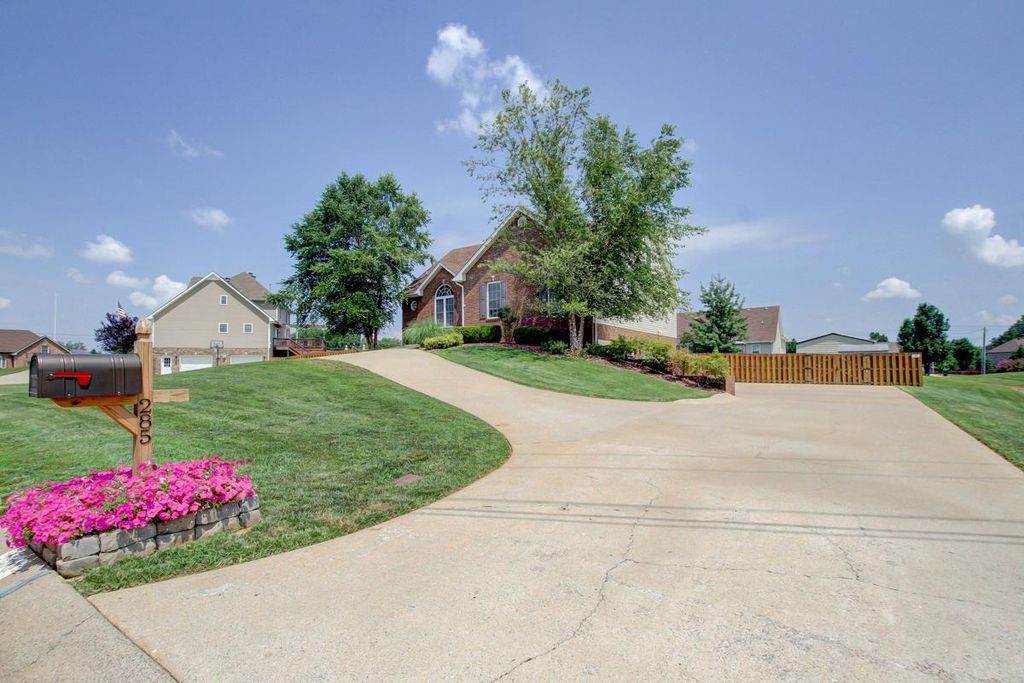 285 Bellshire Dr, Clarksville, TN 37043 Trulia