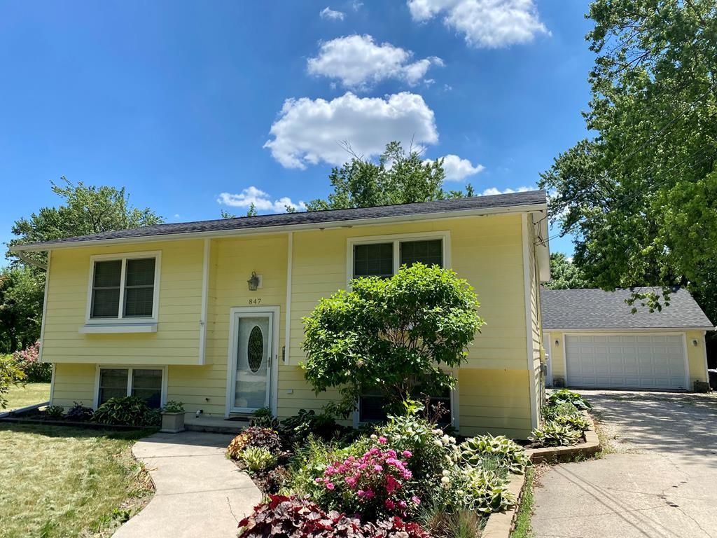 847 14th Ave, Manson, IA 50563