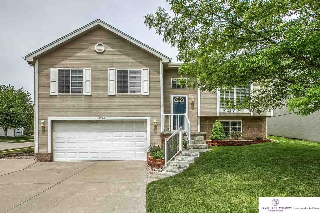 18216 Lillian St, Omaha, NE 68136 Trulia