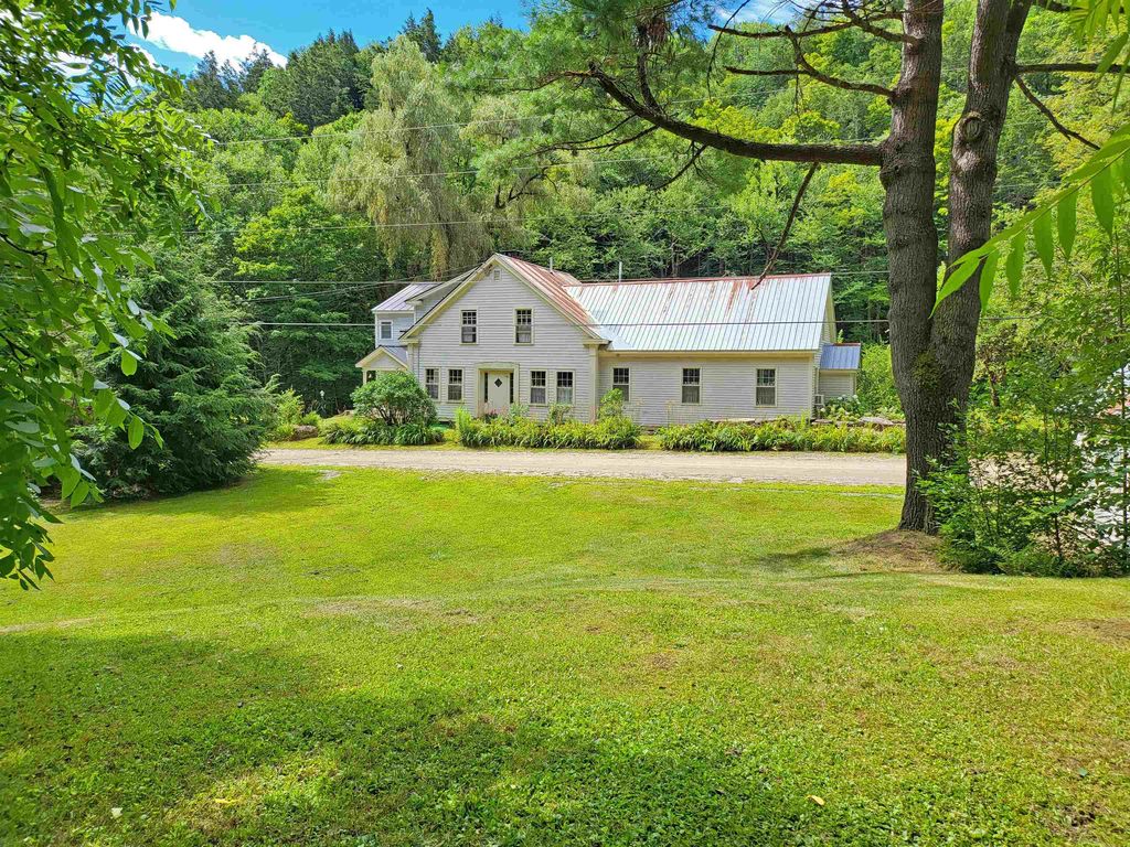 277 West Hill Road, Townshend, VT 05353