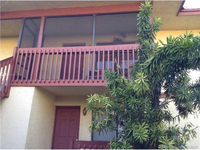 2058 NW 43rd Ter #8, Lauderhill, FL 33313