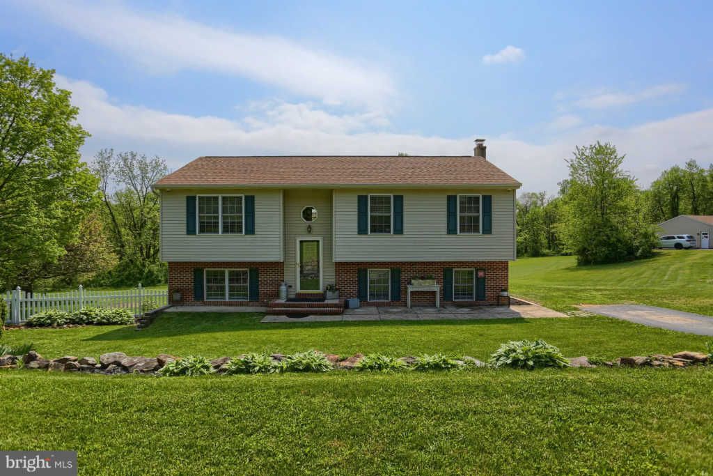 402 Hill Rd, Honey Brook, PA 19344 Trulia
