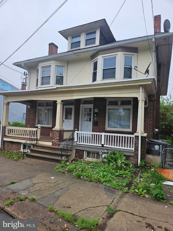 23 N  Adams St, Pottstown, PA 19464