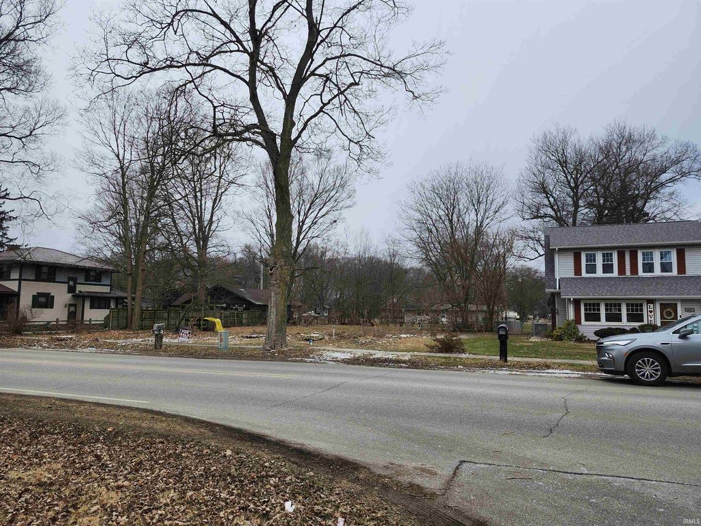 Apple - road 6010 Apple Rd, Shorewood, MN 55331 | Zillow