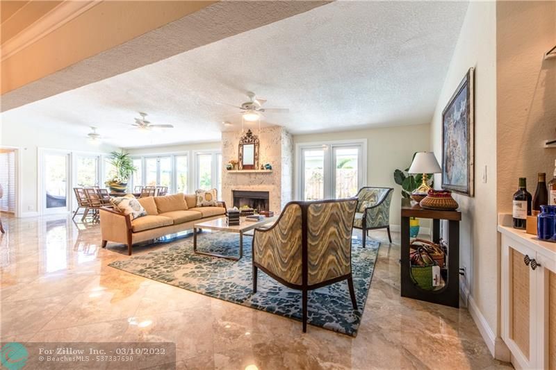 2709 NE 34th St, Fort Lauderdale, FL 33306