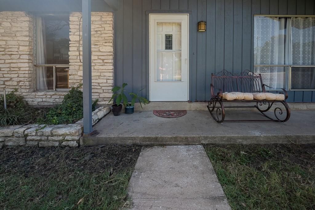 173 Lba Dr, Bastrop, TX 78602