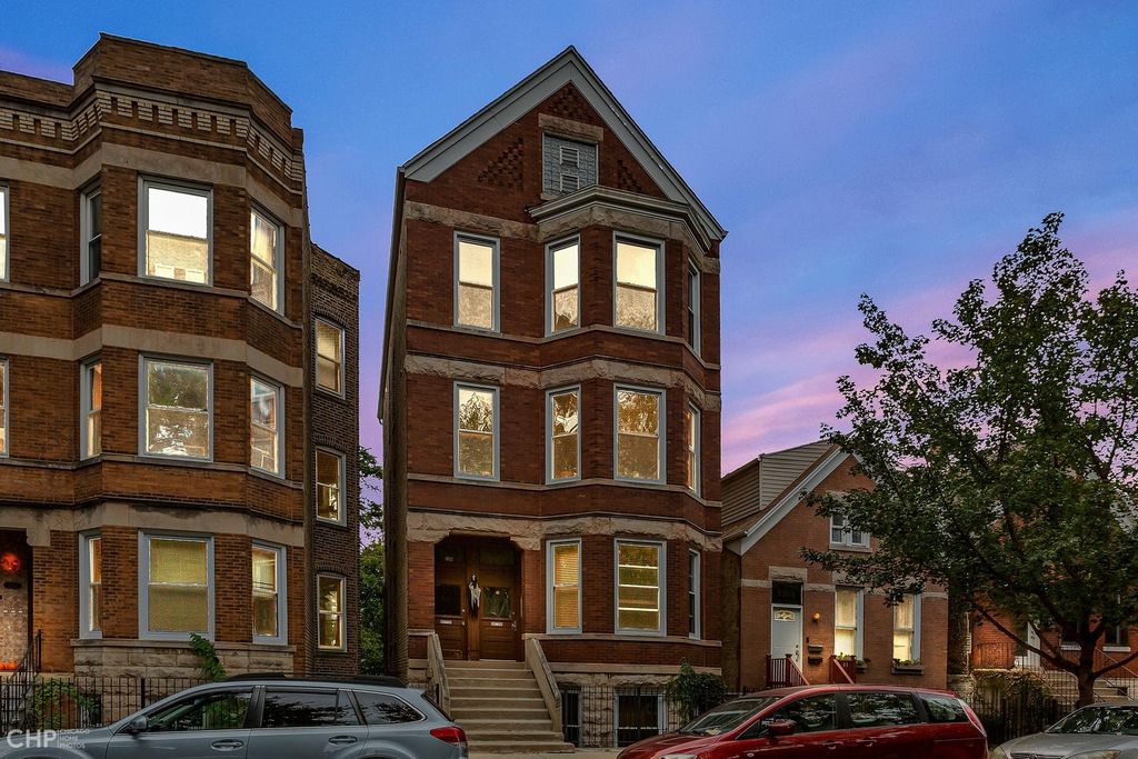 2309 N Oakley Ave, Chicago, IL 60647