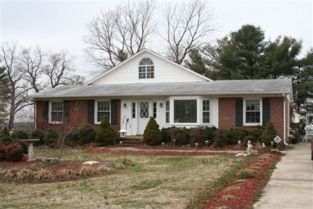 1107 Old South Ln, Gastonia, NC 28056