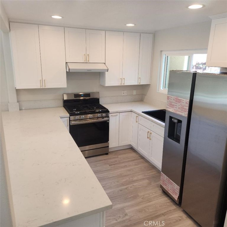 Apartamento en Renta 4 Beds 2 Baths