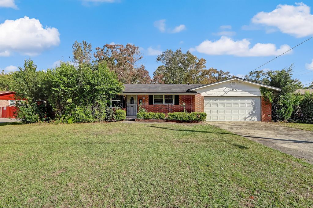 10571 Villanova Rd, Jacksonville, FL 32218