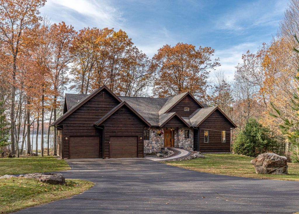 9737 S Kaubashine Rd, Hazelhurst, WI 54531 Trulia