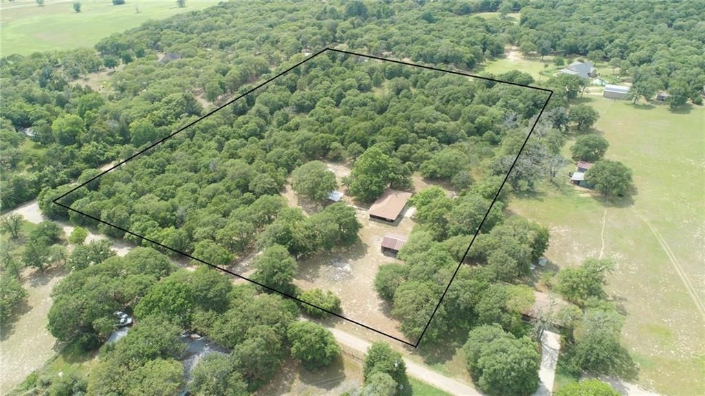 171 County Road 303B, Rockdale, TX 76567