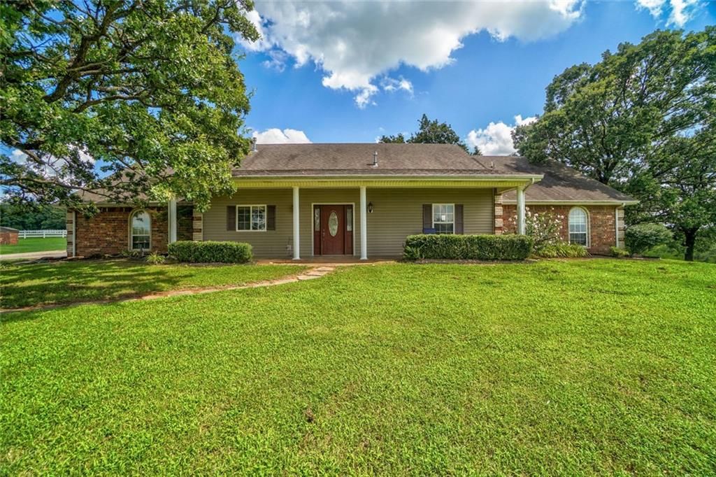 103052 S 3570th Rd, Prague, OK 74864