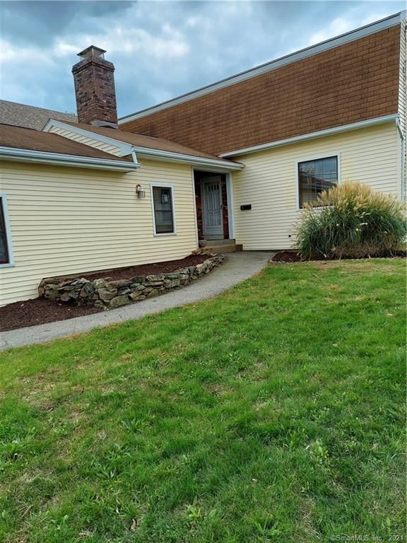 111 5th Ave, Stratford, CT 06615