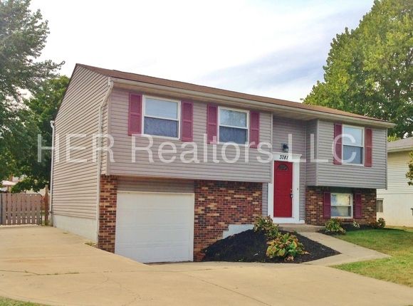 3781 Hendron Rd, Groveport, OH 43125