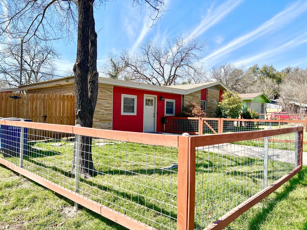 1101 W Oltorf St, Austin, TX 78704