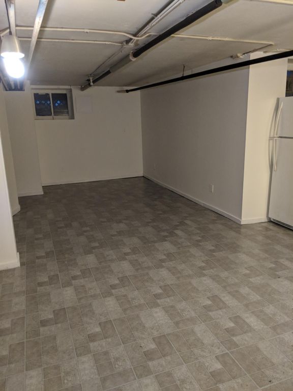 1324 W Roscoe St #G, Chicago, IL 60657