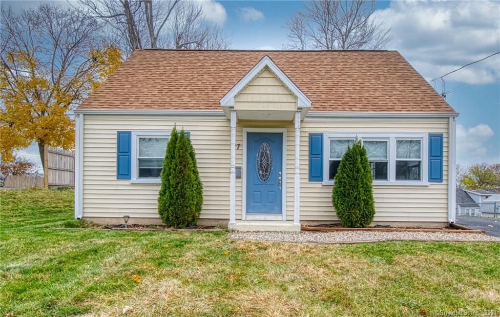 27 Helen Dr, New Britain, CT 06053