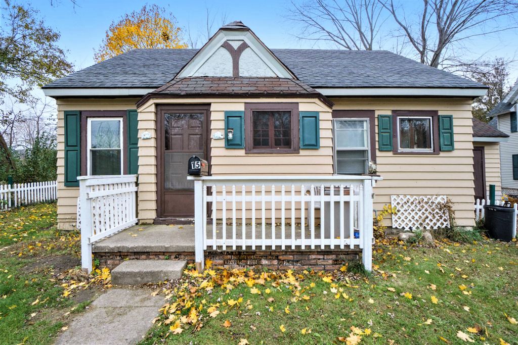 15 Ashley St, Battle Creek, MI 49014