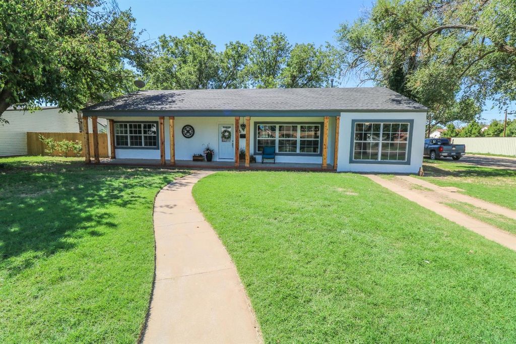 300 E 11th St, Littlefield, TX 79339 Trulia