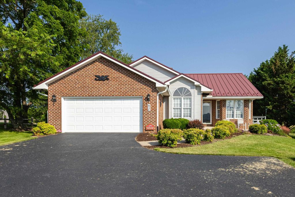 648 Boyers Rd, Harrisonburg, VA 22801