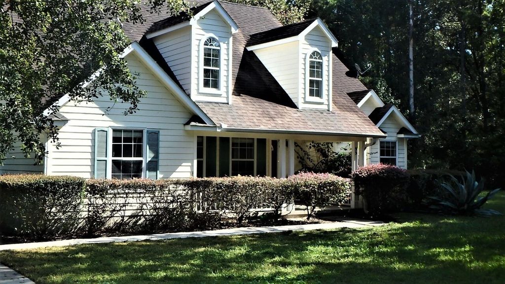 95 Harbor View Dr, Woodbine, GA 31569