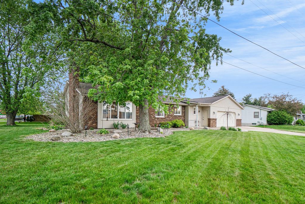 2278 Burton Dr, Zeeland, MI 49464 Trulia