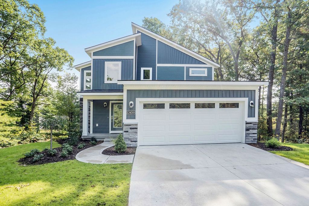 The Rowen Plan in Divine Highlands, Portland, MI 48875