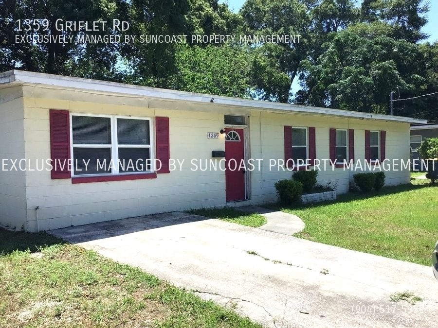 1359 Griflet Rd, Jacksonville, FL 32211