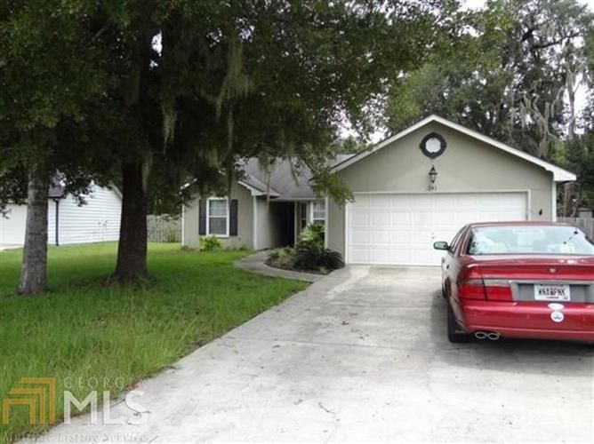 141 Lakeside Dr, Kingsland, GA 31548