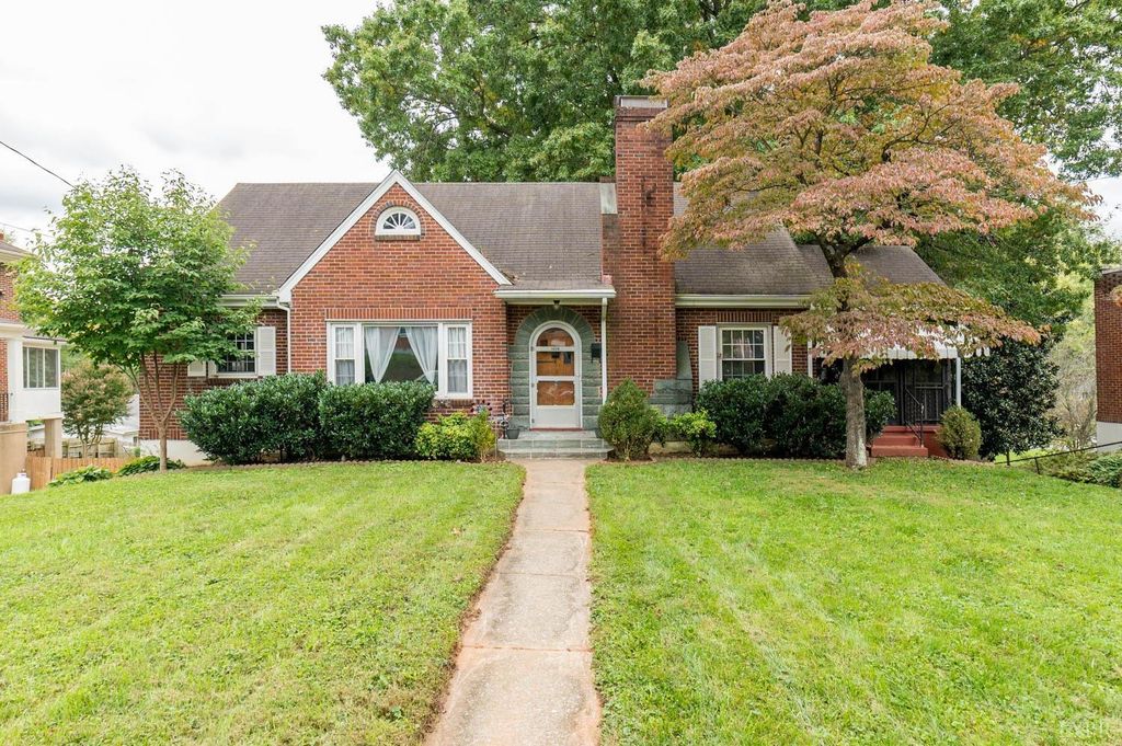 1303 Saint Cloud Ave, Lynchburg, VA 24502