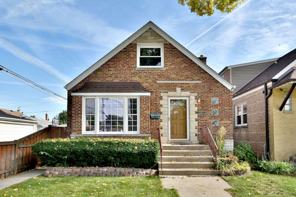 5145 N Newcastle Ave, Chicago, IL 60656