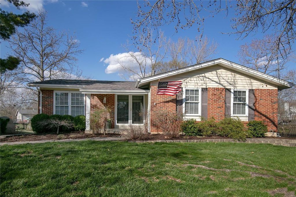 382 Village Creek Dr, Ballwin, MO 63021 Trulia