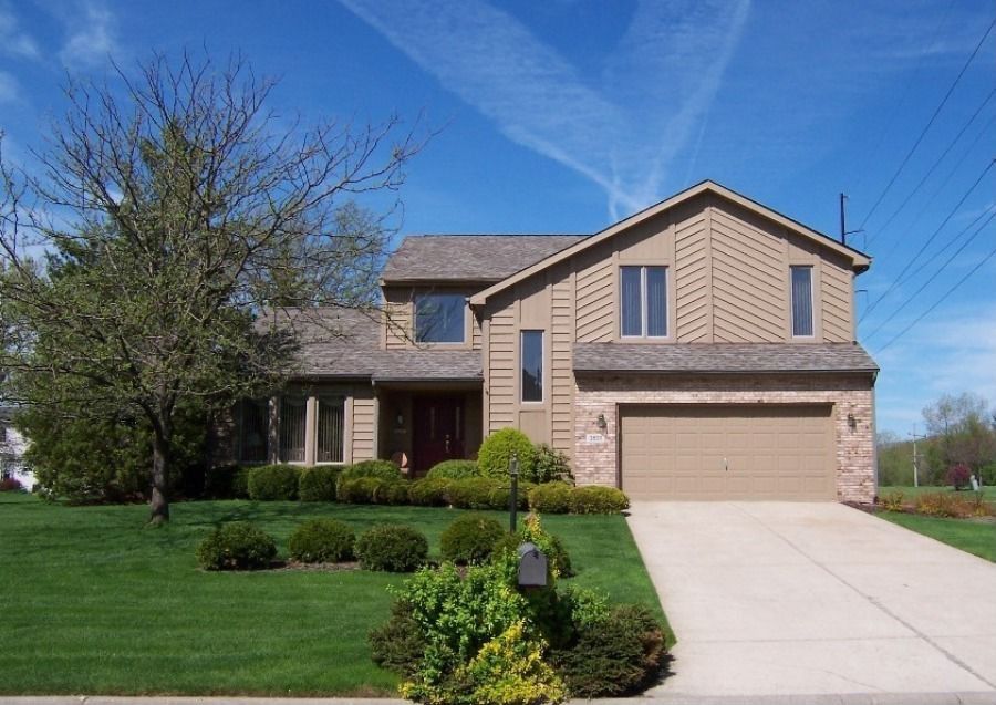 3801 Ridgewood Ct, Valparaiso, IN 46383