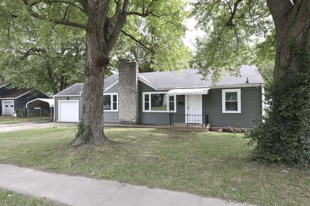 1658 E Commercial St, Springfield, MO 65803 Trulia