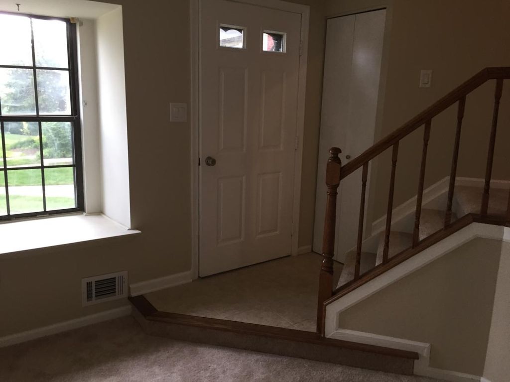 105 Wood Duck Ct, Hackettstown, NJ 07840