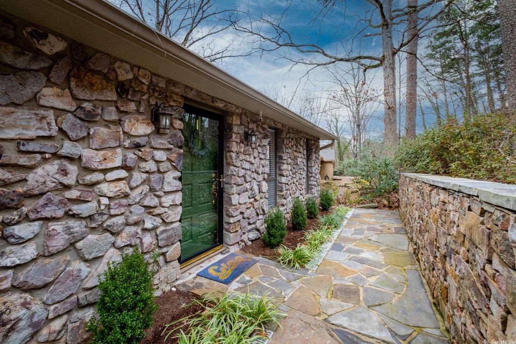 Foxcroft Road Little Rock on Sale innoem.eng.psu.ac.th