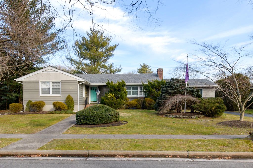 723 Fernmere Ave, Interlaken, NJ 07712