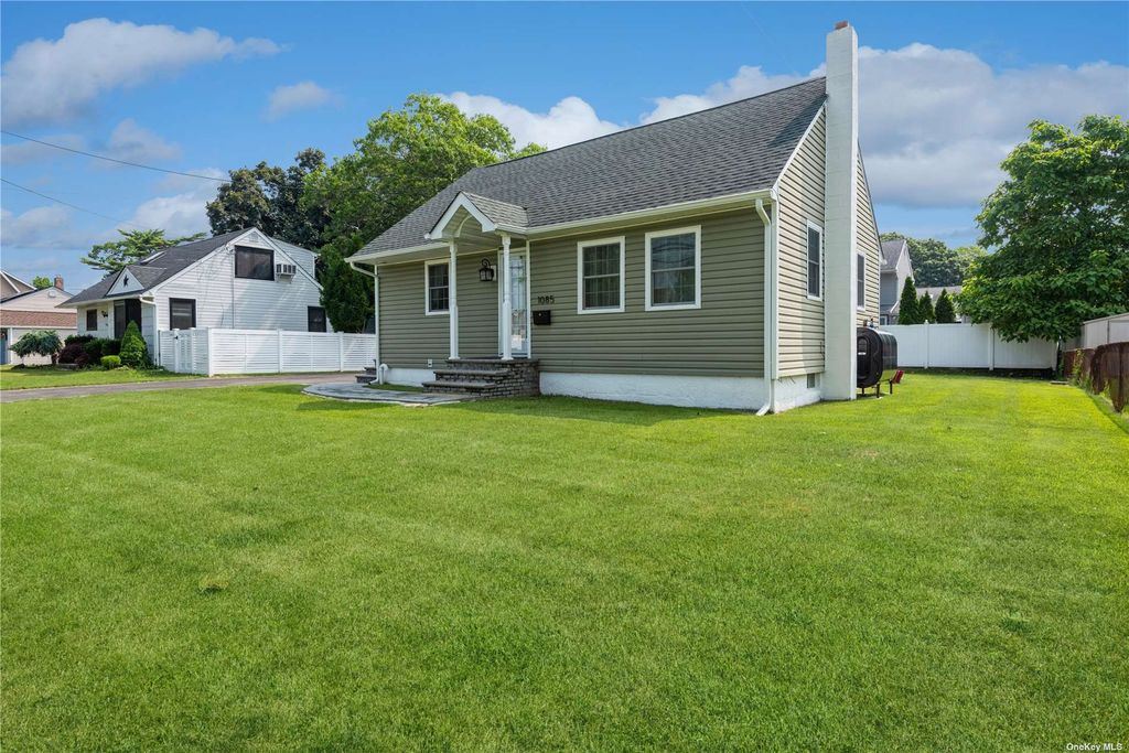 1085 Manor Lane, Bay Shore, NY 11706 Trulia